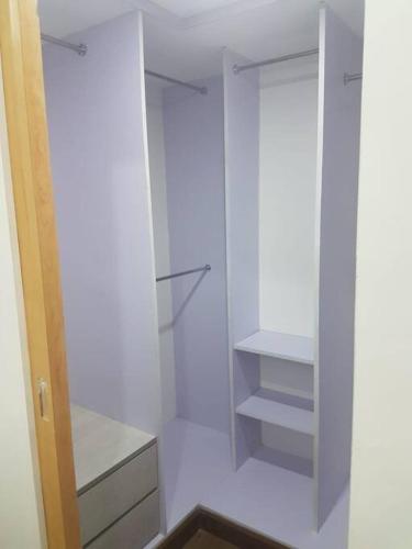 Loft Style Condo Unit in Makati with Netflix WIFI