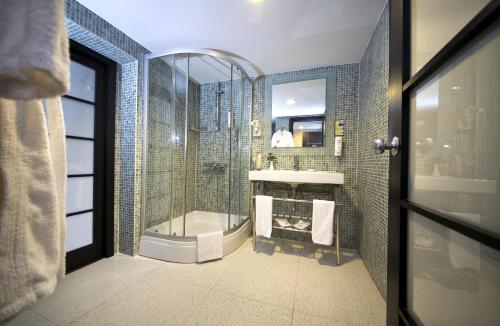 Limak Lara Deluxe Hotel & Resort