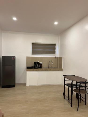 CGY Apartelle