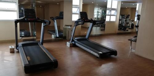 101 Newport Boulevard