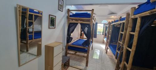 Blue House Backpackers Siquijor