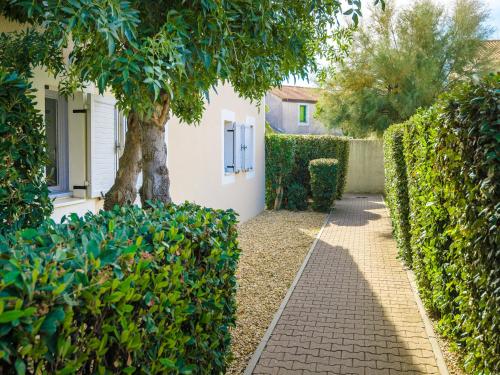 Lagrange Vacances Le Scarlett et Les Soleillades