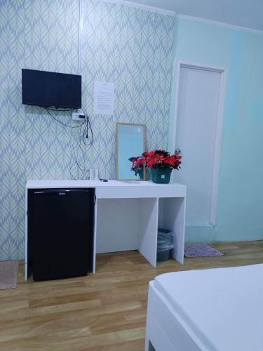 Pearls Z Apartelle