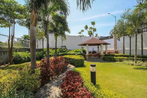 Sunny Solace a Homey Condo in Filinvest Alabang