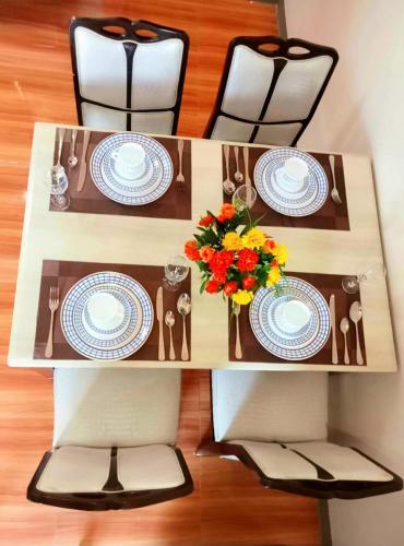 Secluded Apartment with Full Kitchen & Balcony Garden View