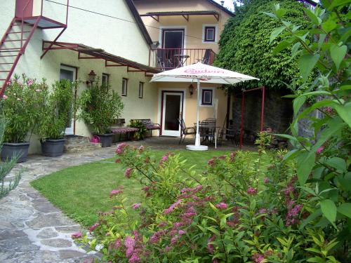 Gasthof-Pension Leopold Janu