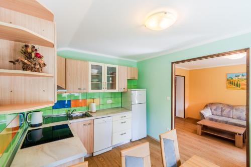Apartments Orhideja