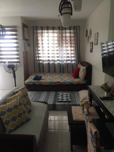 Zyra's Cozy Staycation