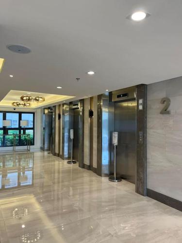 1014 - Cavite Minimalist Condo with Resort-like Amenities & Hi Speed Wifi