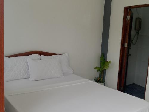 Vincent Lloyd's Guestroom