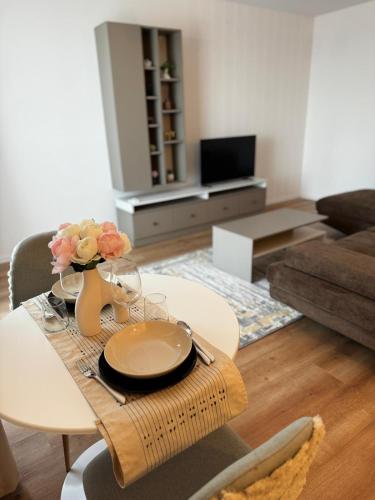 EVRA APARTMENTS Royal 2