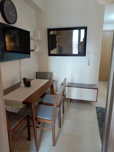 Shore 2 Residences high speed Internet walking distance to MOA and IKEA