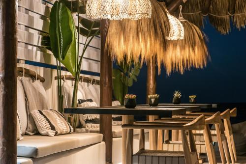 Soleil Apartments & Studios