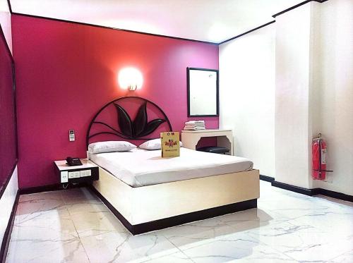 Halina Drive in Hotel-Sta Mesa