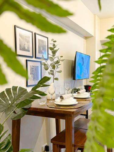 Cebu City Condo in IT Park with Pool & Netflix