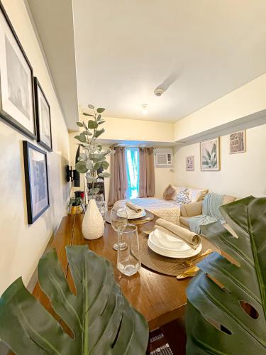 Cebu City Condo in IT Park with Pool & Netflix