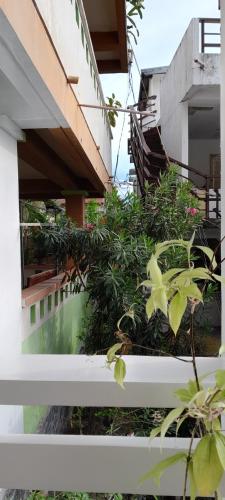 Reynaldo's Upstairs