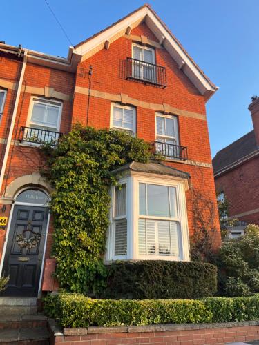 The Glastonbury Town House