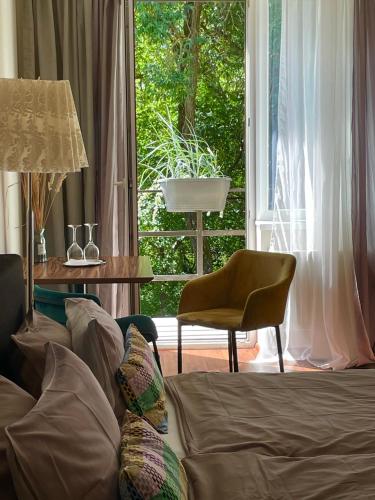 SURF HOUSE DREAMERS COAST