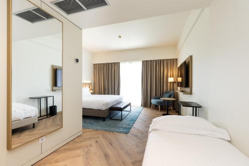 Crowne Plaza Caparica Lisbon