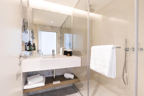 Crowne Plaza Caparica Lisbon