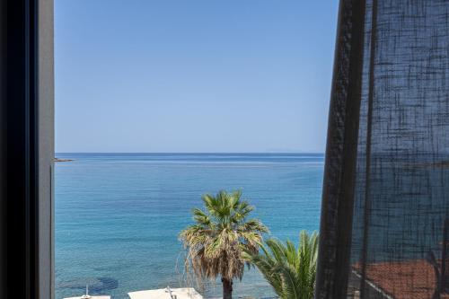 PHEIA Vriniotis Resorts
