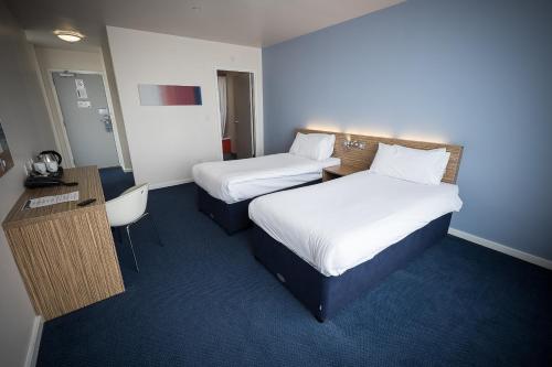 Travelodge Limerick Castletroy Hotel