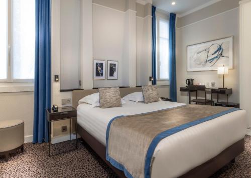 Hotel Du Bois Paris Champs-Elysees