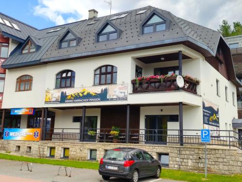 GRAND HARRACHOV PENSION v centru