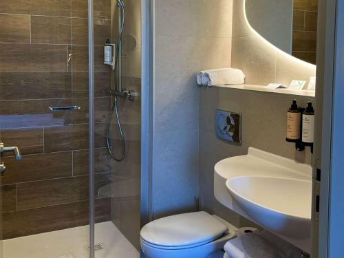 Mercure Aix-en-Prov. La Duranne Gare
