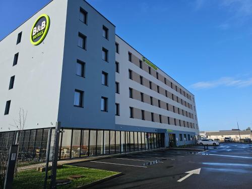 B&B HOTEL Deauville-Touques