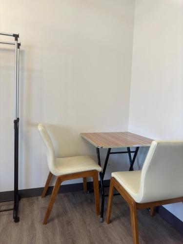 Jojies Crib Symfoni Tower 2 Bossa Guadalupe