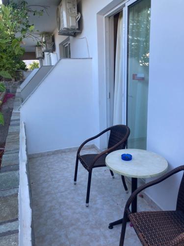 Cannon Studios & Rooms