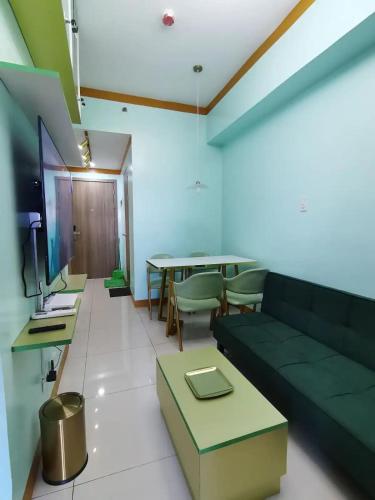 G-Field - Condo Apartment Near NAIA Airport