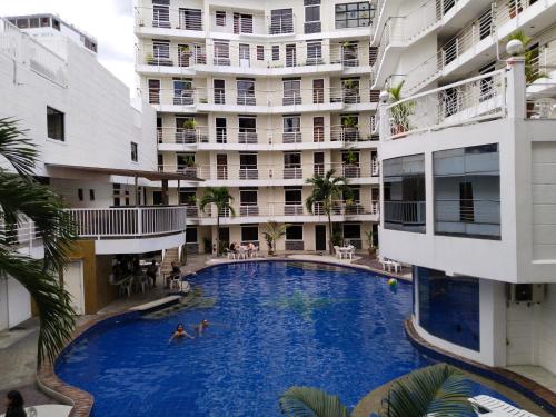 Jack Kandi Grosvenor Square