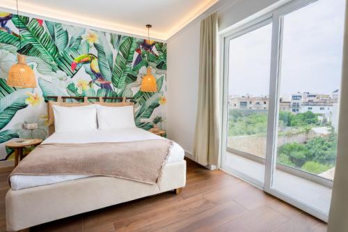 Mosta Stays by Zzzing