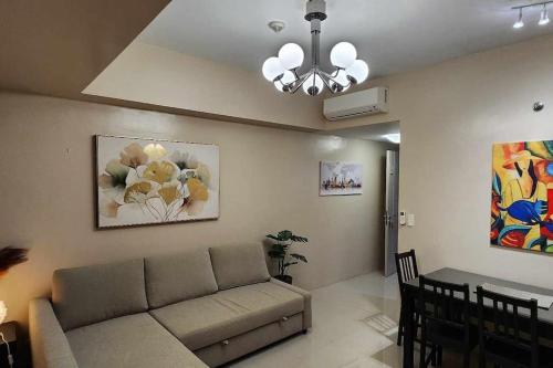 Newport City Family Suite near NAIA T3