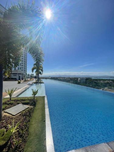 Mactan Newtown Condo with Free airport pickup