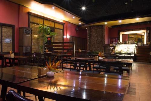 Marzon Hotel Kalibo