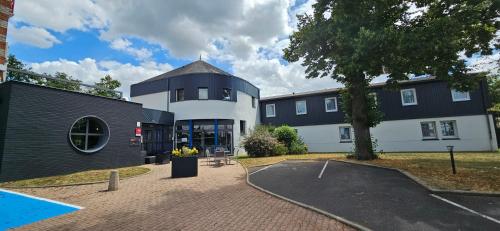 Quality Hotel Le Circuit – Le Mans