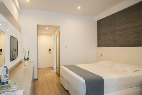 Margadina Lounge Hotel