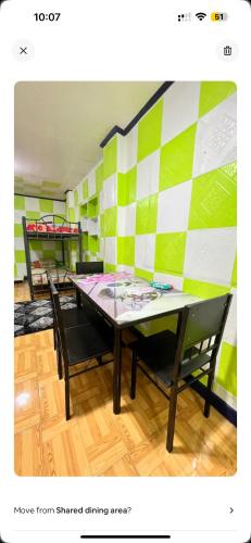 Deyo Guest House Room Green