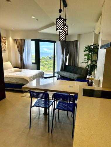 7N-D Cozy Resort Tambuli Seaside Living