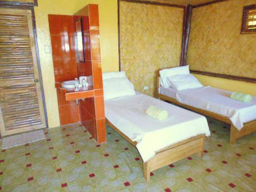 Tapik Beach Park Guest House