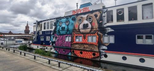 Eastern Comfort - The Swimming Hostel