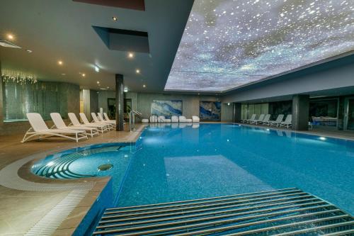 Factory Resort