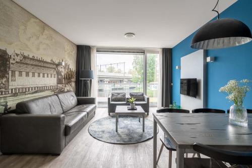 YAYS Amsterdam Prince Island by Numa