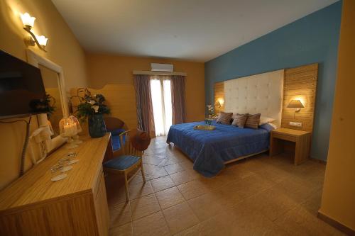 Dolphin Bay Family Beach Resort