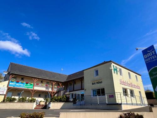 Brit Hotel Aux Hortensias - Lannion