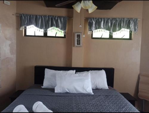 J&V Oceanview Beach Resort